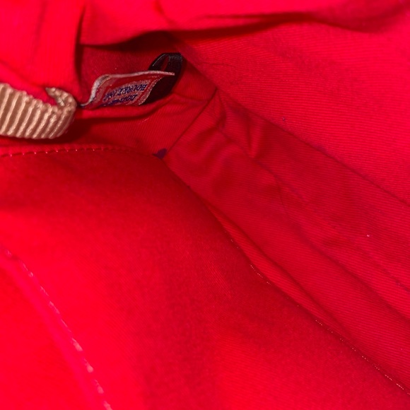 Dooney and Bourke cross body bag - Picture 8 of 8